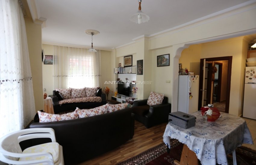 Appartement Met Uitzicht Op Drie Fronten In Antalya 13