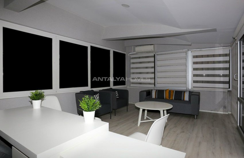 Centrally Located Office with Furniture in Muratpasa 10