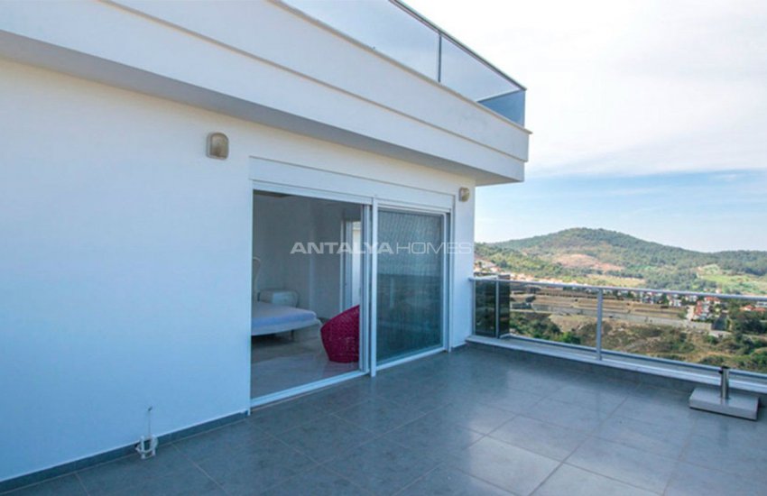Furnished Sea View House with Private Pool in Kargicak 26