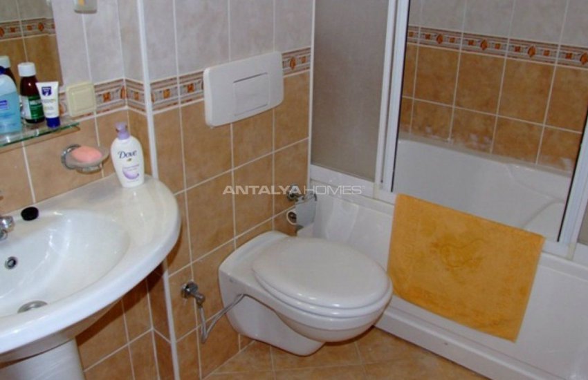 Semi-detached Villa Reflecting the Holiday Life in Camyuva 28
