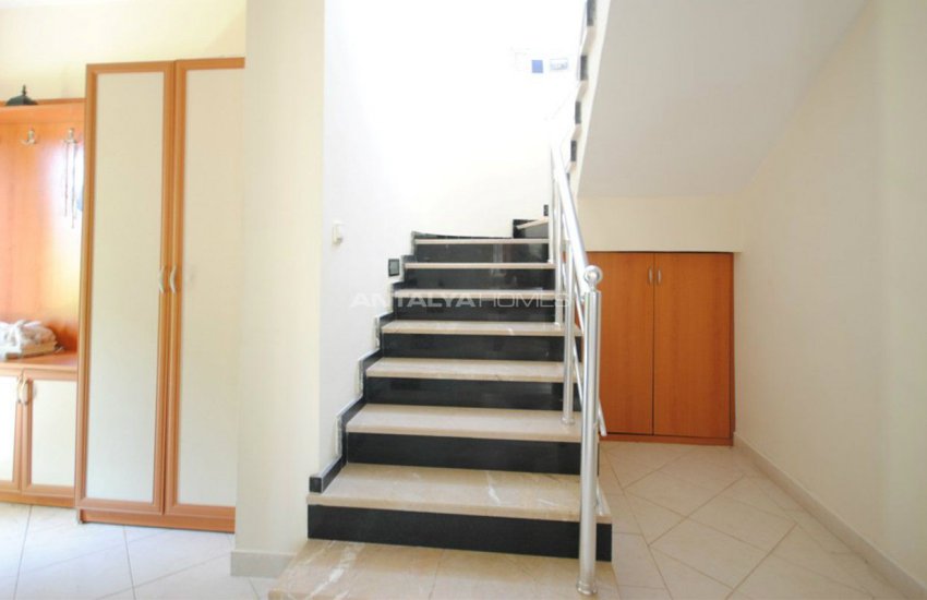 Semi-detached Villa Reflecting the Holiday Life in Camyuva 29