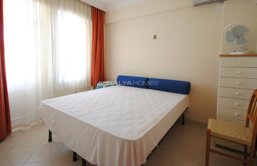 Semi-detached Villa Reflecting the Holiday Life in Camyuva 23