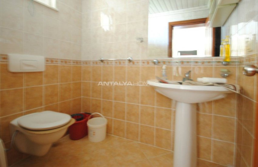 Semi-detached Villa Reflecting the Holiday Life in Camyuva 26