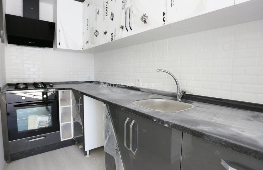 املاک و مستغلات مناسب سرمایه گذاری در 100 متری خیابان توریسم 16