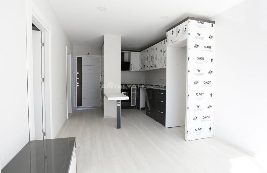 املاک و مستغلات مناسب سرمایه گذاری در 100 متری خیابان توریسم 11