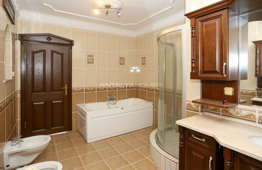 خانه ای مستقل زیبا با فاصله 450 متری تا ساحل در آنتالیا 38