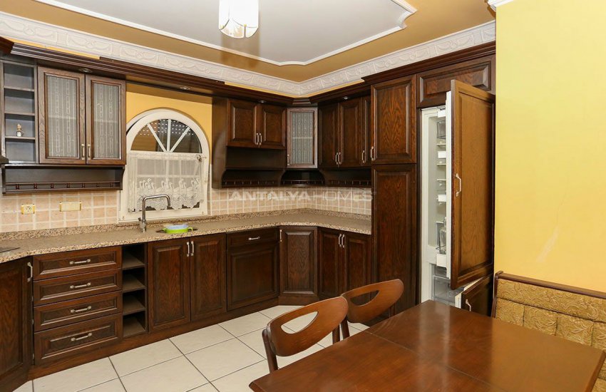 خانه ای مستقل زیبا با فاصله 450 متری تا ساحل در آنتالیا 24