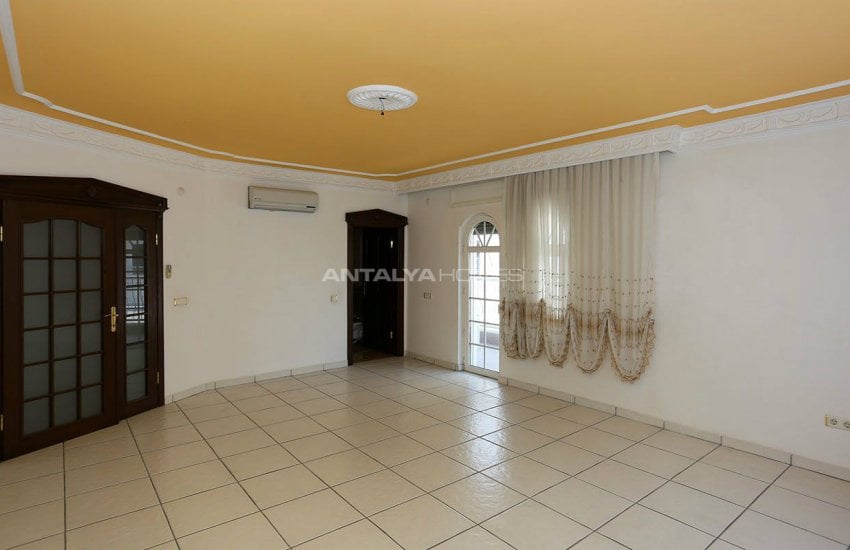 خانه ای مستقل زیبا با فاصله 450 متری تا ساحل در آنتالیا 28