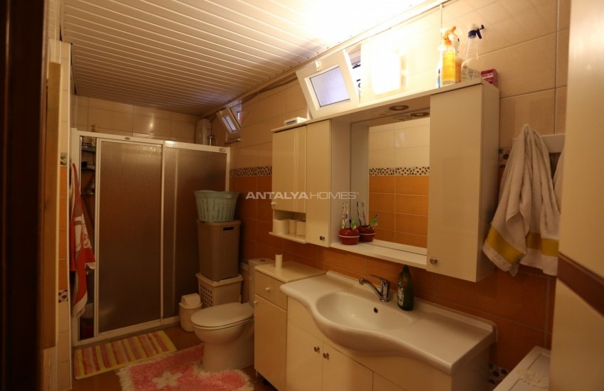 Appartement Met Uitzicht Op Drie Fronten In Antalya 9