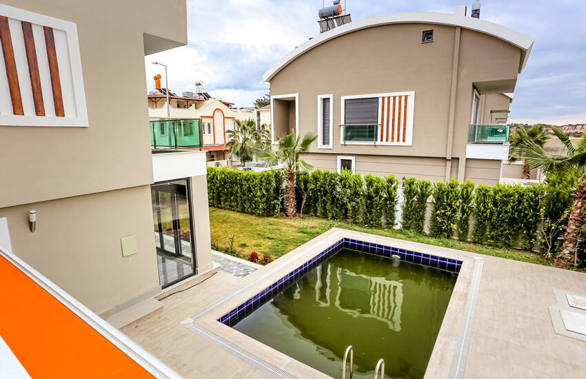 New Triplex Villa with Swimming Pool in Belek Kadriye