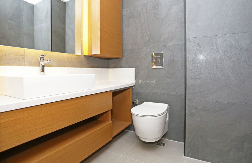 Antalya Houses in the Low-rise Residential Complex 23