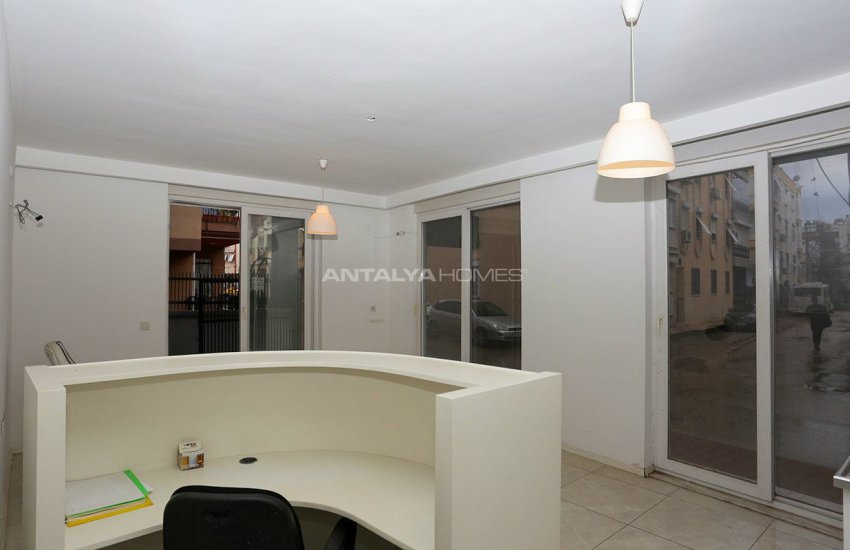 Central commercial Real Estate 1 Km to Kaleiçi in Antalya 16