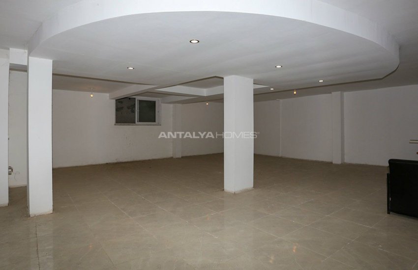 Central commercial Real Estate 1 Km to Kaleiçi in Antalya 22