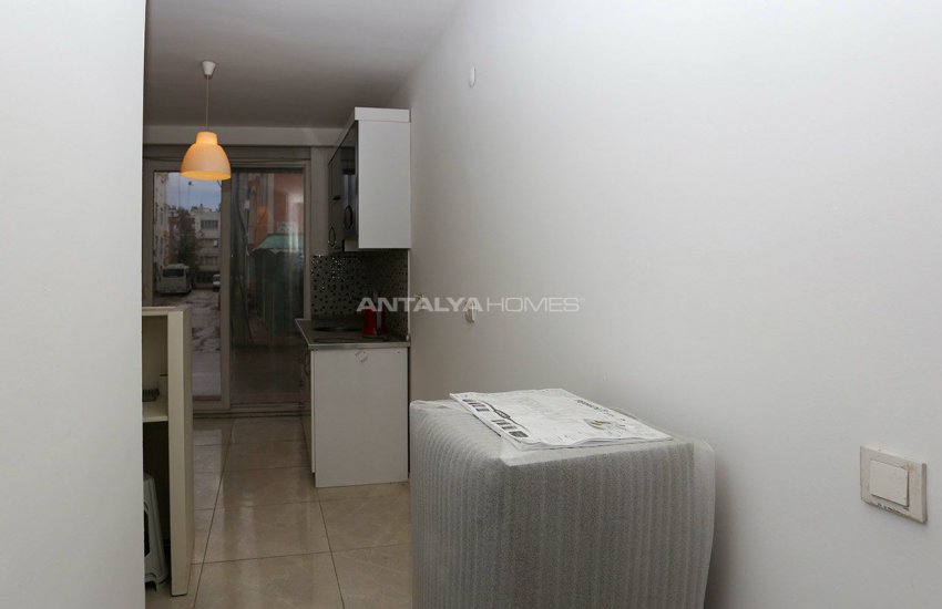 Central commercial Real Estate 1 Km to Kaleiçi in Antalya 13