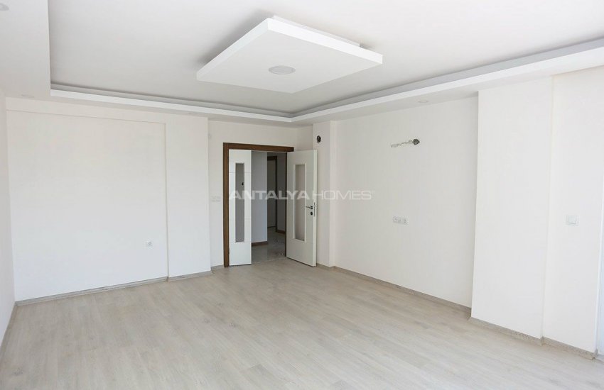 Well-located Comfortable 3+1 Apartments in Kepez Antalya 8