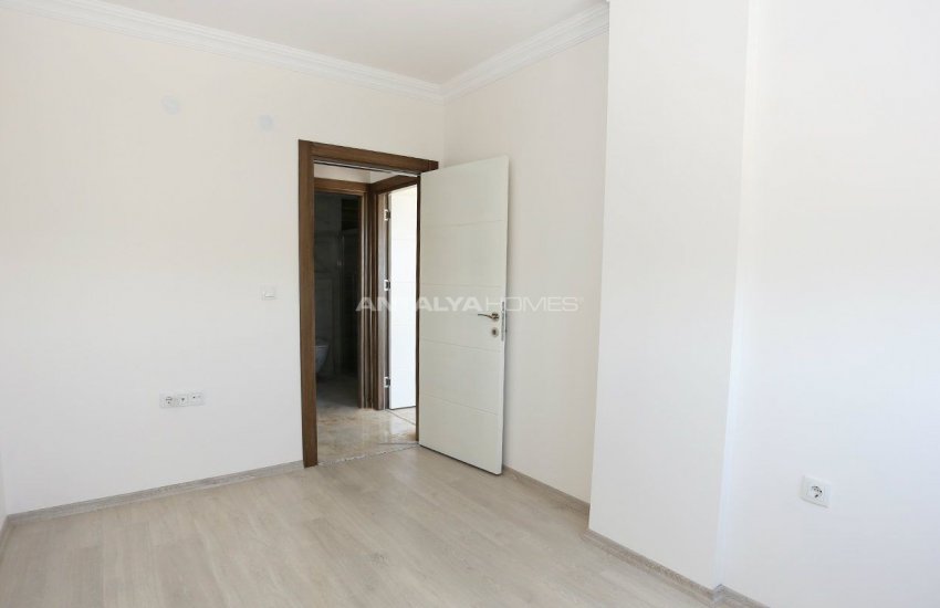 Well-located Comfortable 3+1 Apartments in Kepez Antalya 19