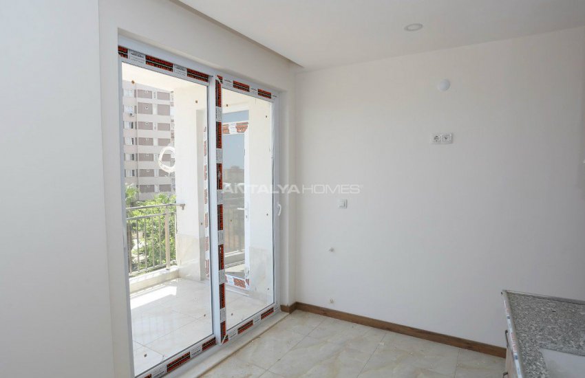 Well-located Comfortable 3+1 Apartments in Kepez Antalya 13