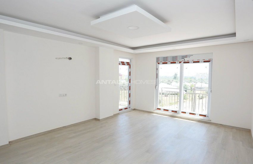 Well-located Comfortable 3+1 Apartments in Kepez Antalya 7