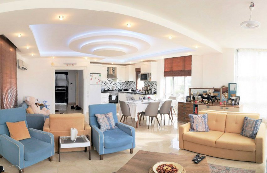 Spacious Villas with Private Garden in Alanya Konakli 4