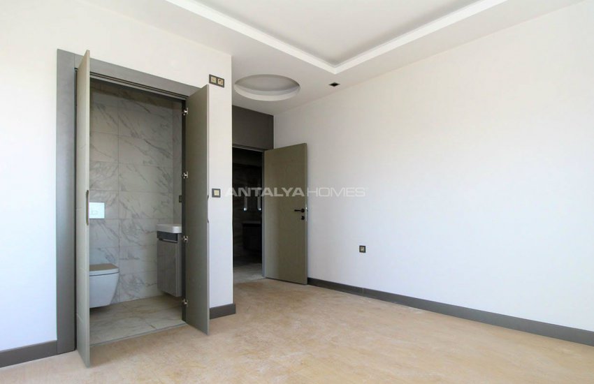 New Apartments with Separate Kitchen in Kepez Antalya 23