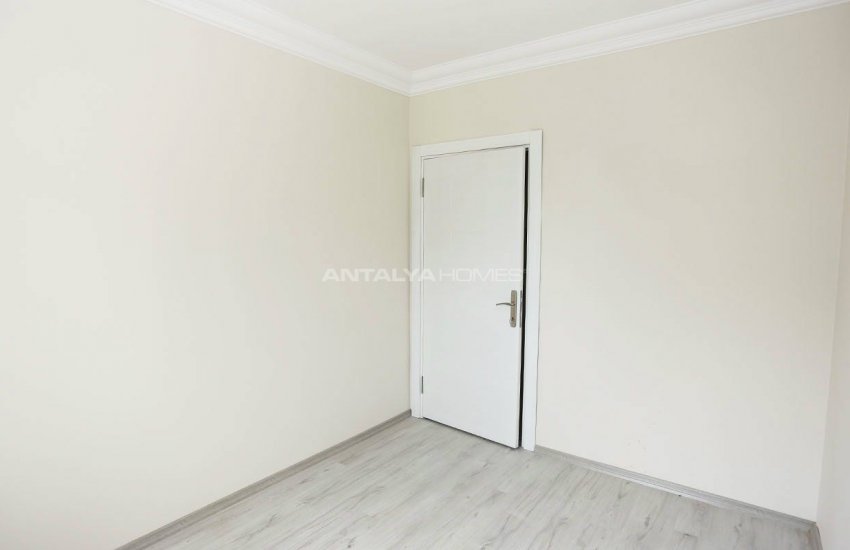 2+1 Cheap Apartments with Separate Kitchen in Kepez 18