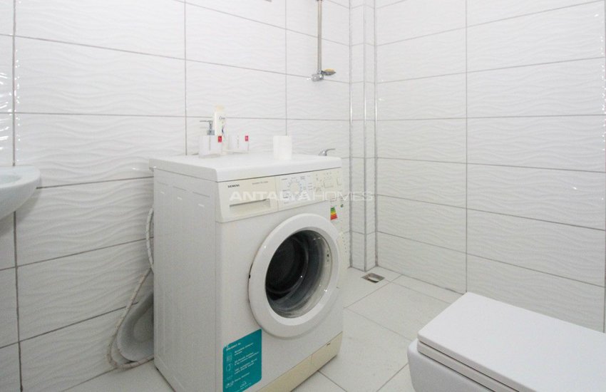 Whole Building with Expansive Garden and Fruit Trees in Döşemealtı 26