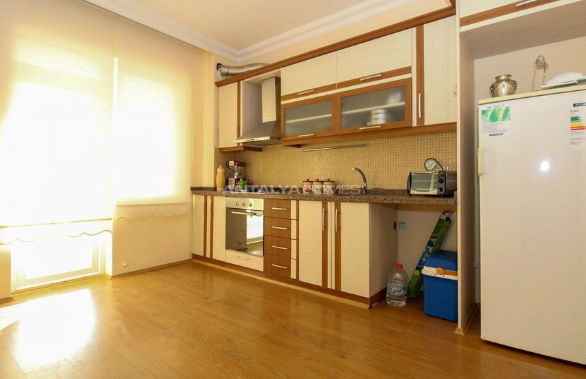 Whole Building with Expansive Garden and Fruit Trees in Döşemealtı 28