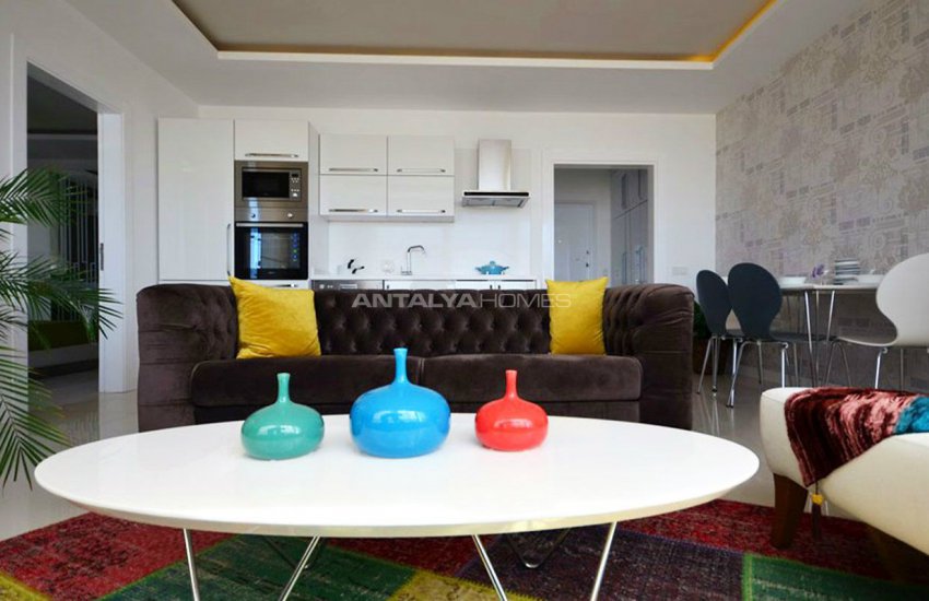 Seafront Alanya Apartments with Rich Social Facilities 24