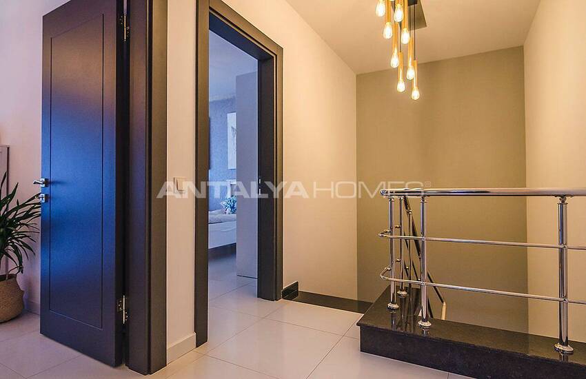 Excellent Apartments in the Attraction Center of Alanya 47