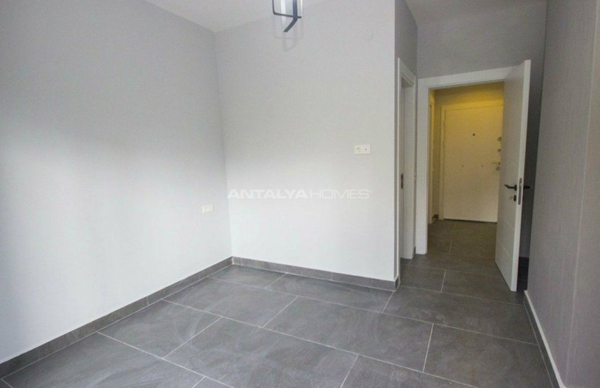 Alanya Mahmutlar'da Denize 350 Mt Modern Daireler 9