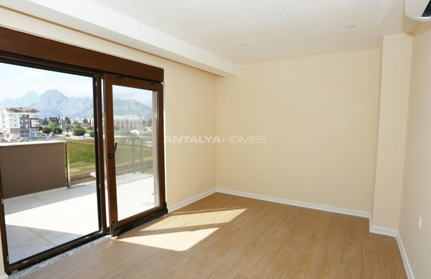 Apartments in Antalya at a Favorable Location of Konyaalti 25