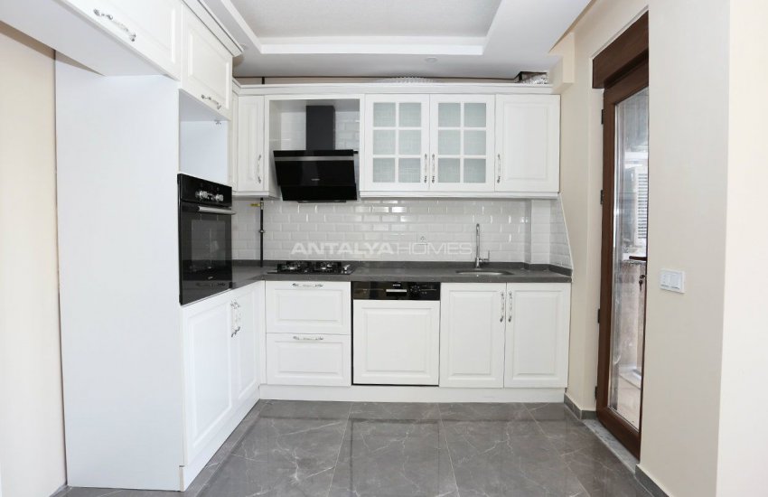 Apartments in Antalya at a Favorable Location of Konyaalti 16