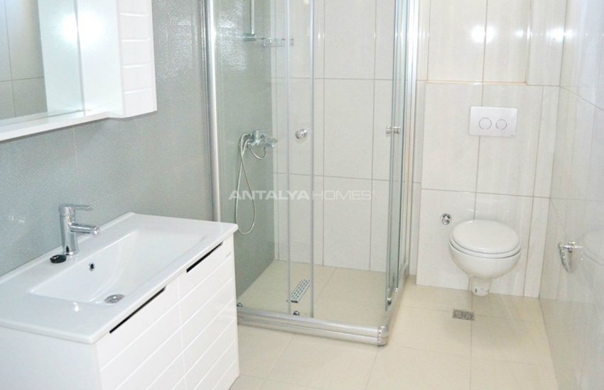 Aston Homes 5 with Independent Room Heater 19