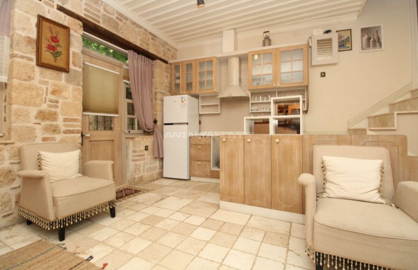 Renovated and Furnished Antique House in Kaleici Antalya 8