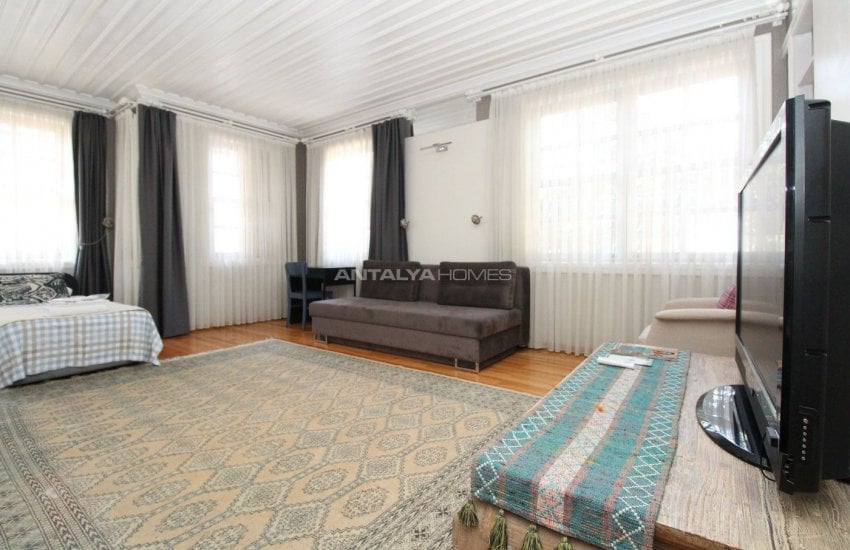 Renovated and Furnished Antique House in Kaleici Antalya 10