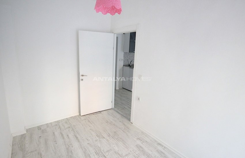 Centrally Located Cheap Apartments in Antalya 18