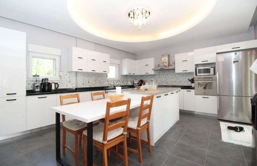 3+1 Private Villa with Pool in Duacı Village of Kepez 20