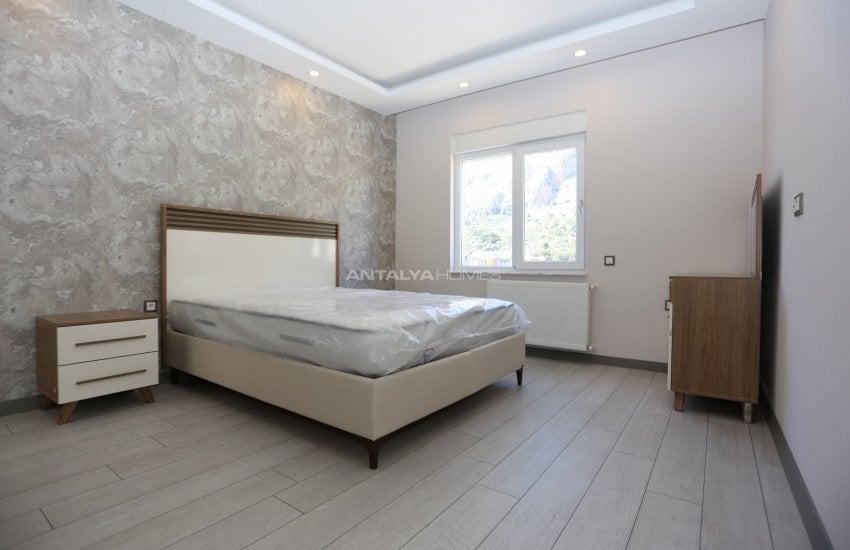 Modern Apartments at a Favourable Location of Antalya 31