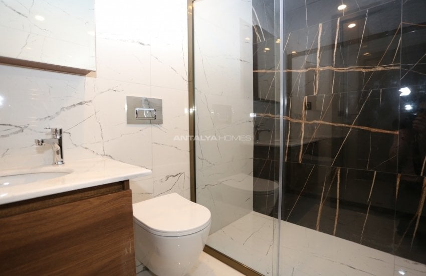 Modern Apartments at a Favourable Location of Antalya 41