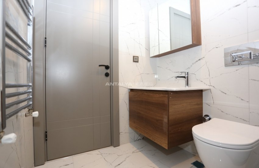 Modern Apartments at a Favourable Location of Antalya 42