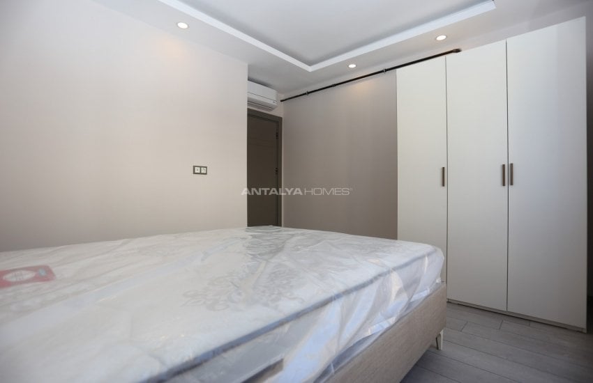 Modern Apartments at a Favourable Location of Antalya 26