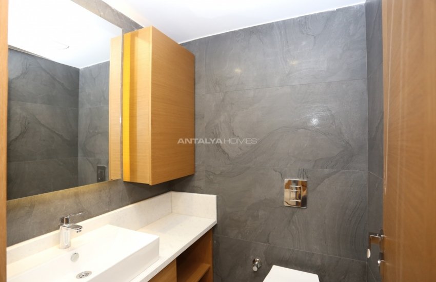 Deluxe Apartments Near Airport in Antalya for Investment 39