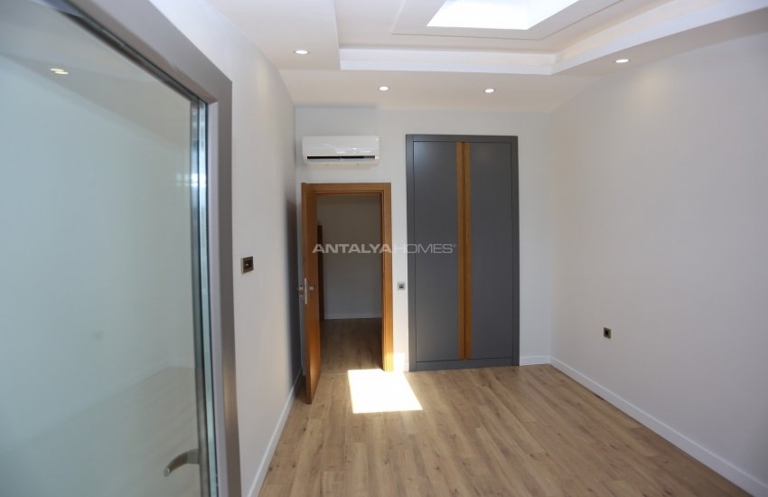 Deluxe Apartments Near Airport in Antalya for Investment 16