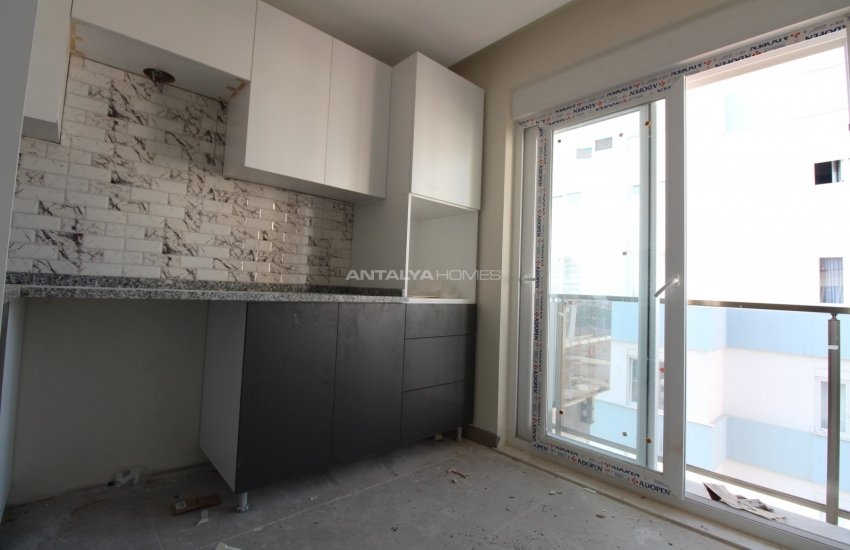 Brilliantly Spacious Flats Close to Amenities in Muratpaşa 6