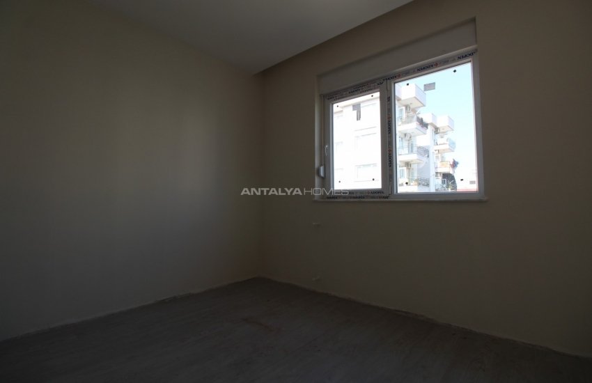 Brilliantly Spacious Flats Close to Amenities in Muratpaşa 9