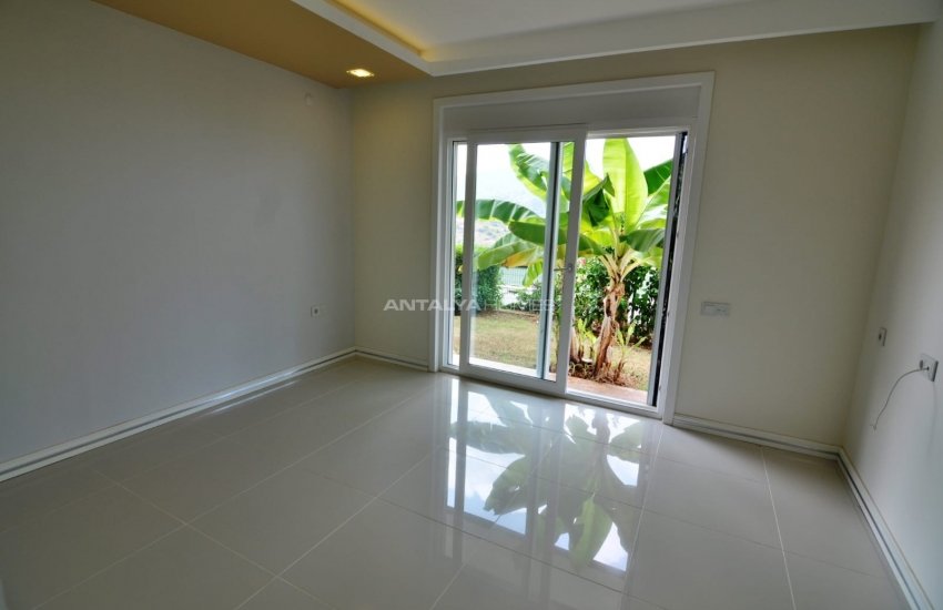 Luxurious Villas with High-quality Materials in Antalya Alanya 32
