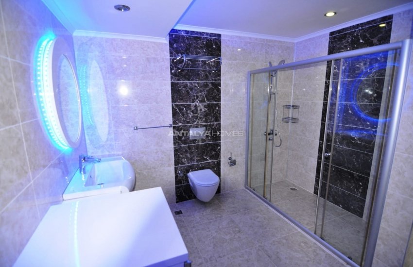 Luxurious Villas with High-quality Materials in Antalya Alanya 38