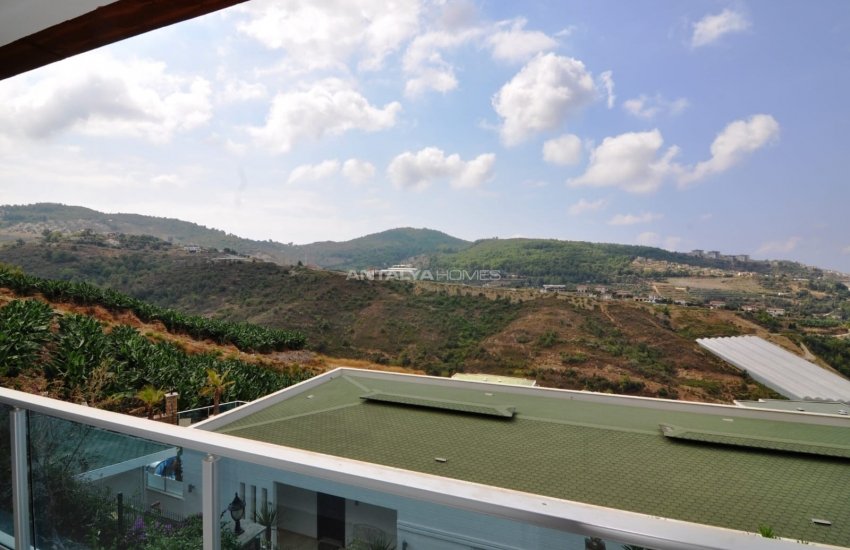 Luxurious Villas with High-quality Materials in Antalya Alanya 39