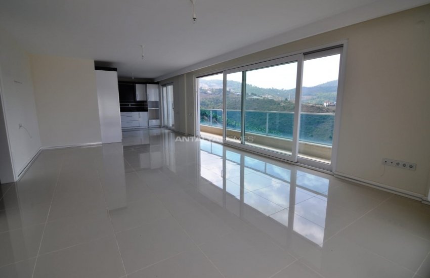 Luxurious Villas with High-quality Materials in Antalya Alanya 29