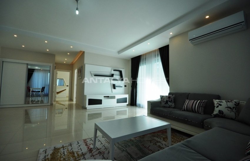 Kargıcak’ta Özel Plaja Sahip Deniz Manzaralı Daireler 25